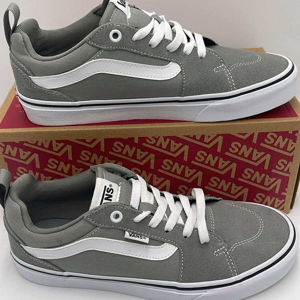 Vans WMNS Filmore Suede/Canvas Moon Mist
VN0A5EDUC0O Sneakers - Picture 2 of 16